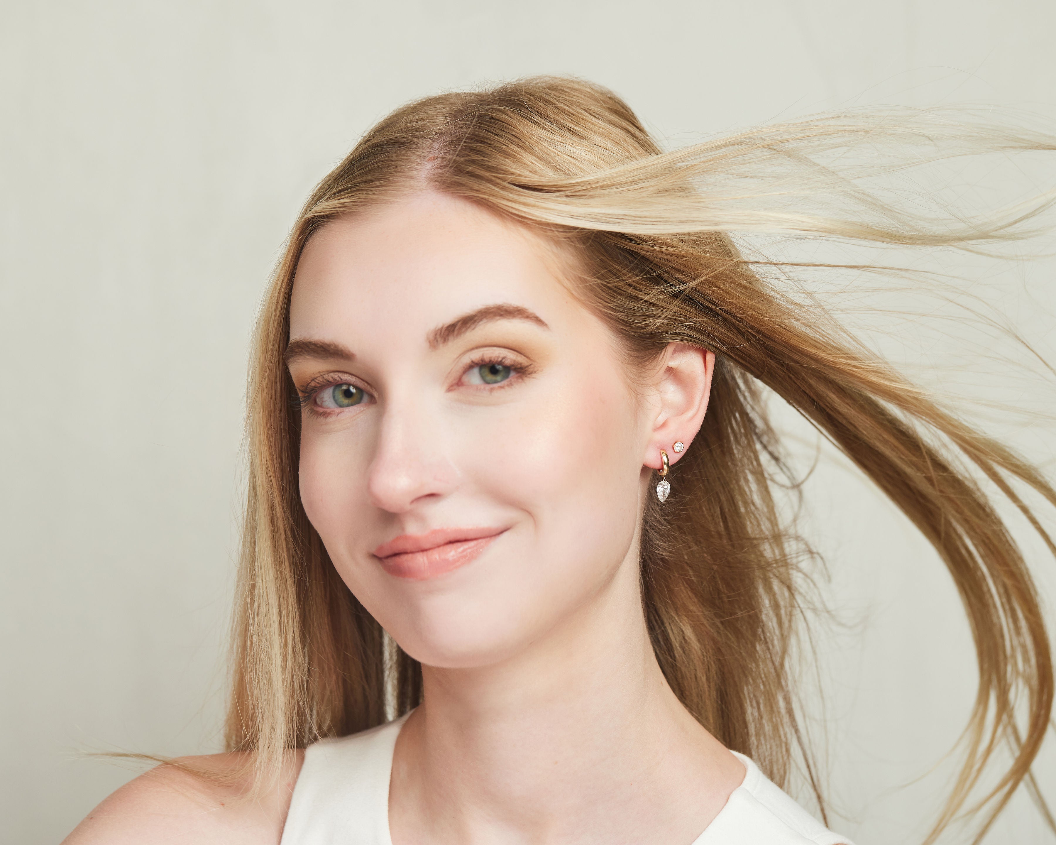 The Axis Hoops with Diamond