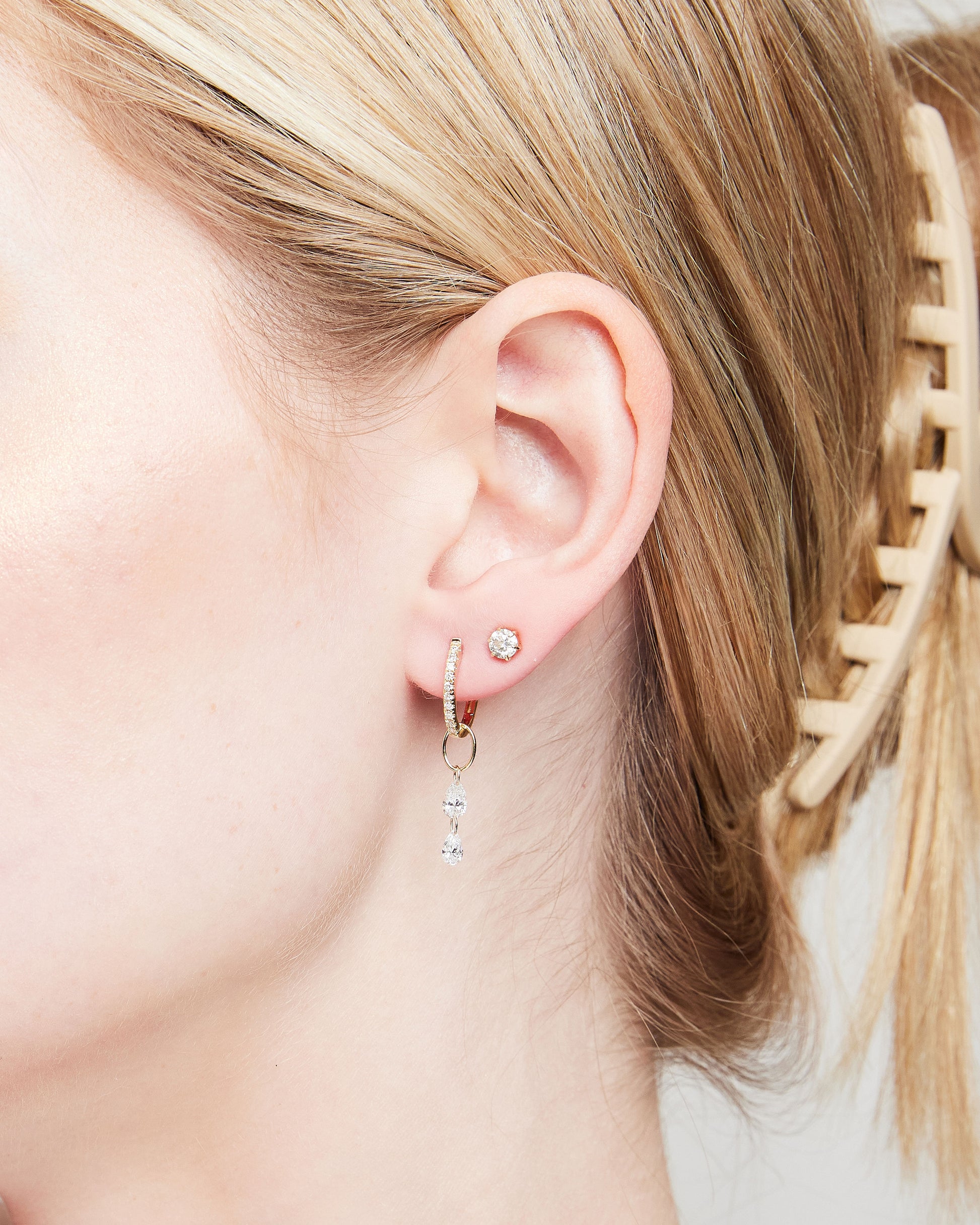 The Linear Hoops with Detachable Drops